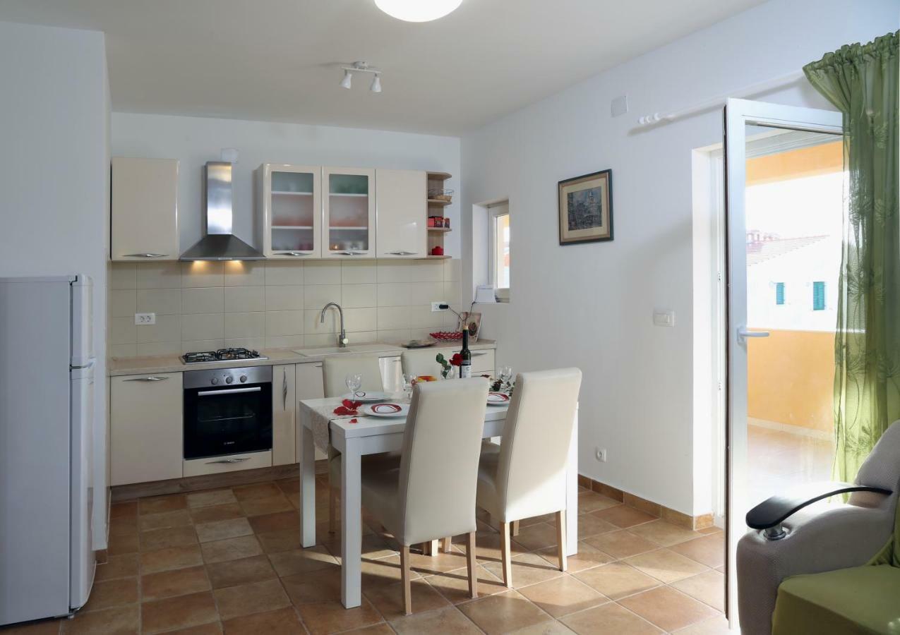 Apartman Zara Ražanj Extérieur photo