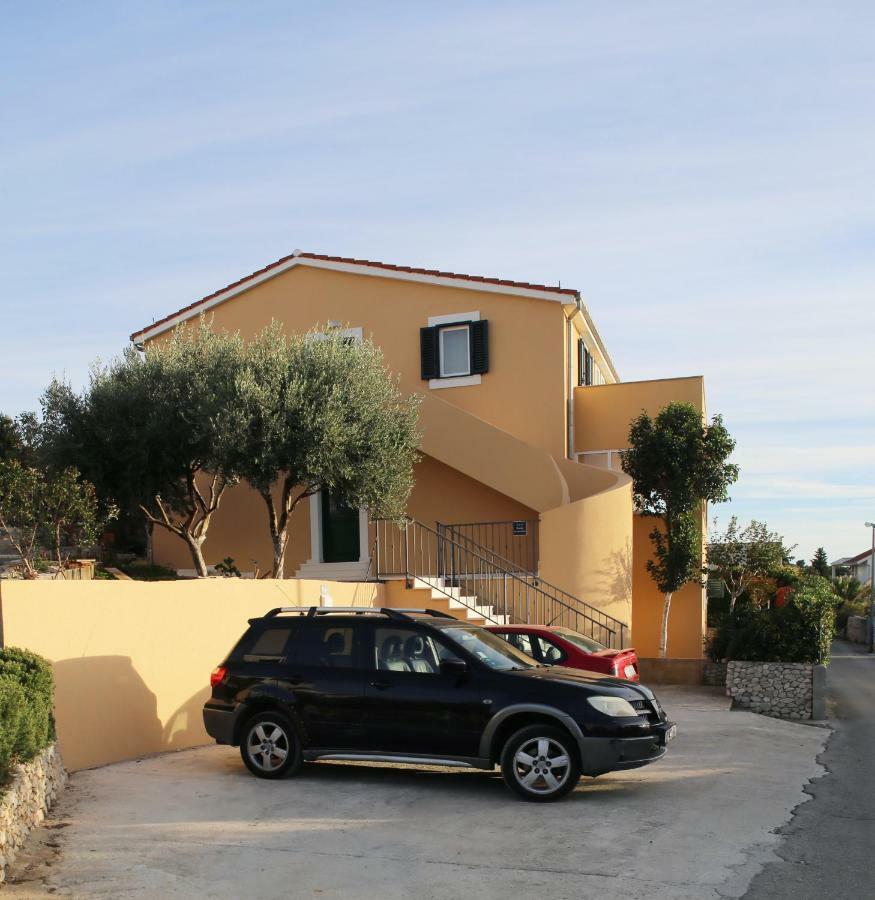Apartman Zara Ražanj Extérieur photo